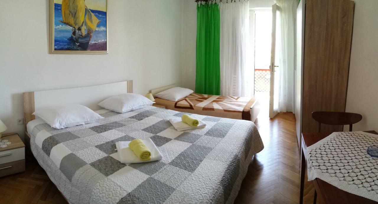 Guesthouse Familija Tariba Supetarska Draga Bagian luar foto