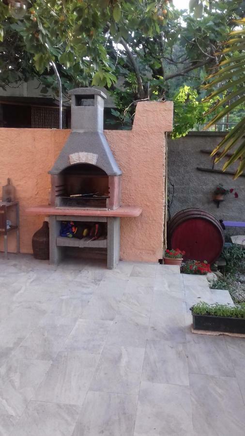 Guesthouse Familija Tariba Supetarska Draga Bagian luar foto